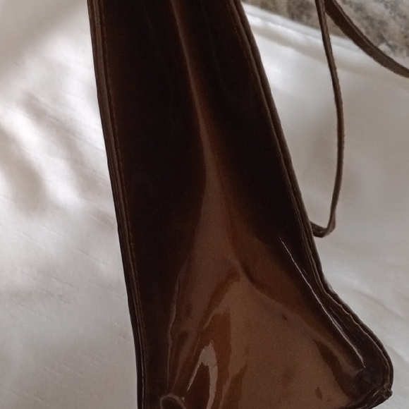 Vintage,Elegant Brown Tote Bag with Versatile Style - Picture 9 of 12